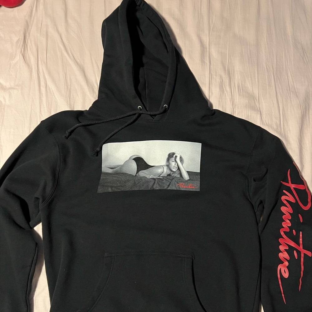 PRIMITIVE HOODIE